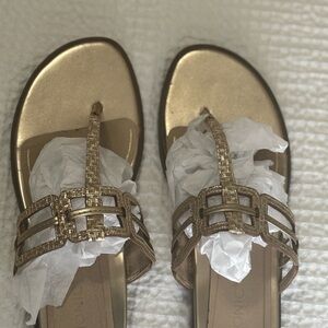 Vionic Alvana gold 7.5